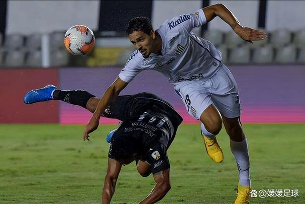 Nicolás González
